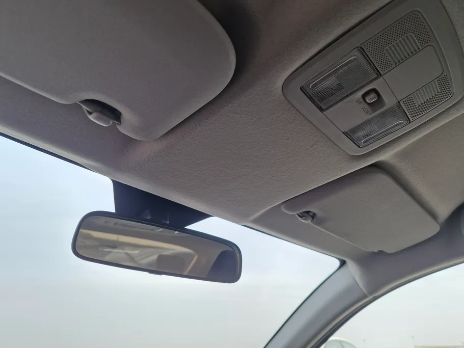 تويوتا يارس Y 2023 