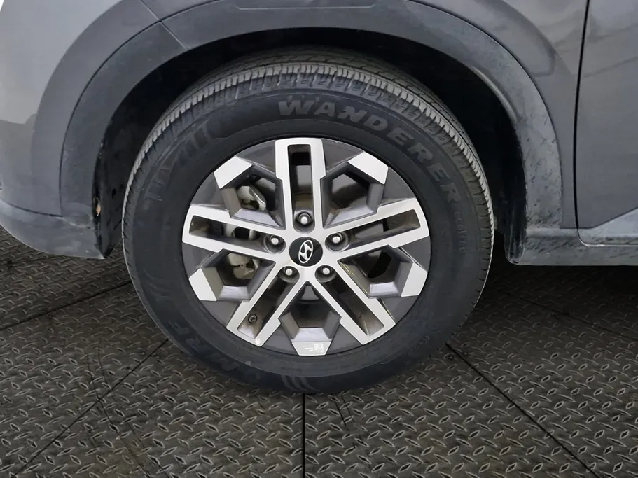 2024 Hyundai Venue Smart 