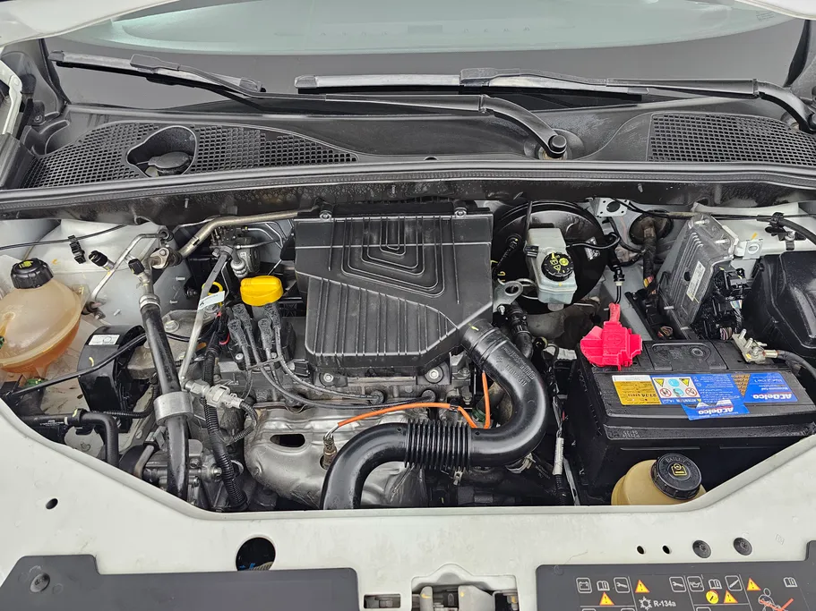 2022 Renault Docker Van بضاعة 