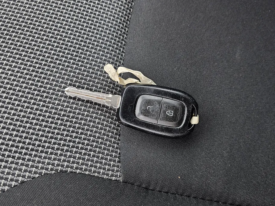 2022 Renault Docker Van بضاعة 