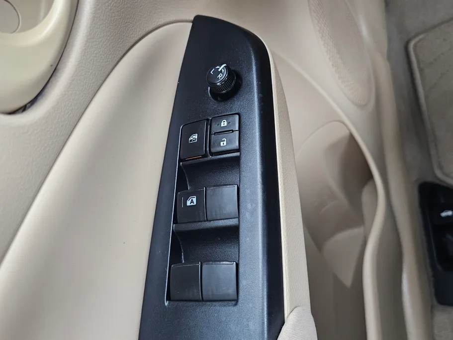 2019 تويوتا Yaris  Y 