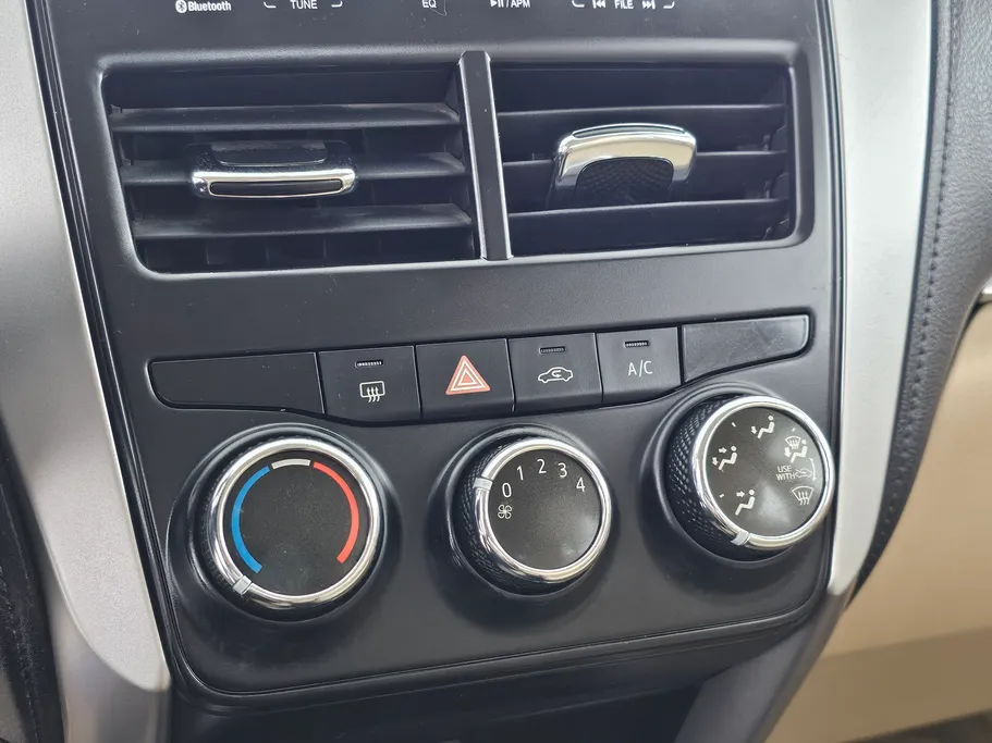 2019 تويوتا Yaris  Y 