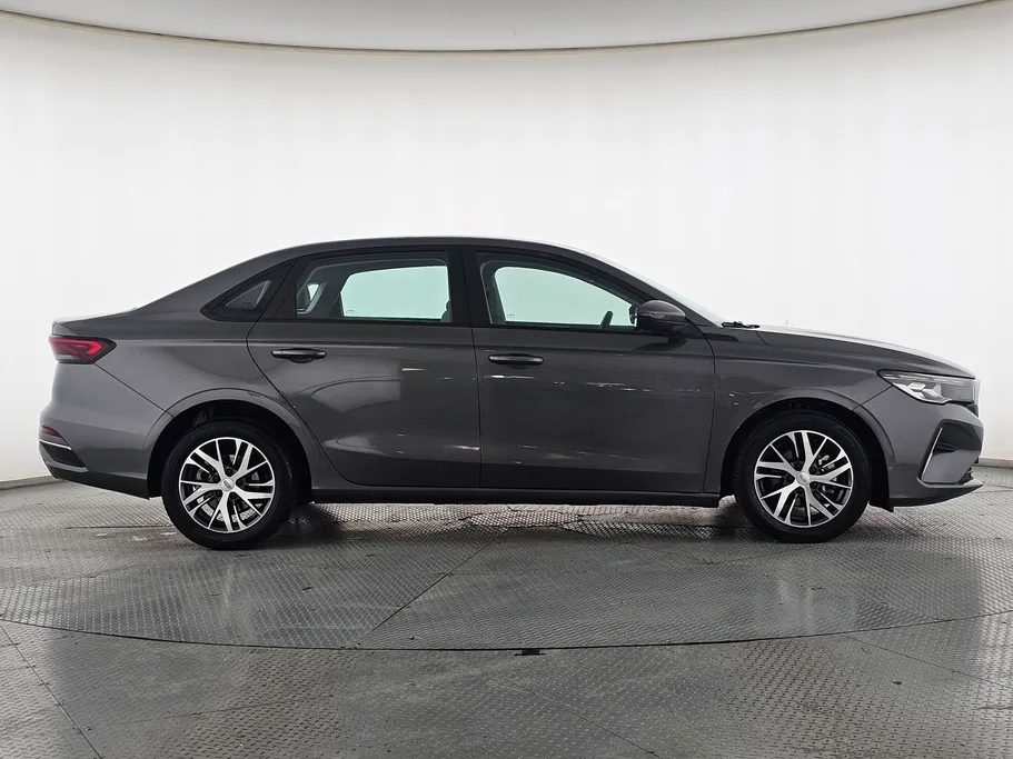 جيلي امجراند GS 2024 