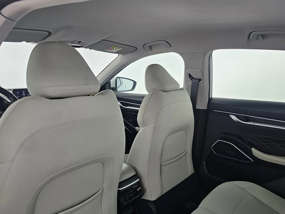 جيلي امجراند GS 2023 