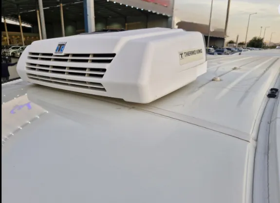 2022 Toyota Haice ثلاجة  