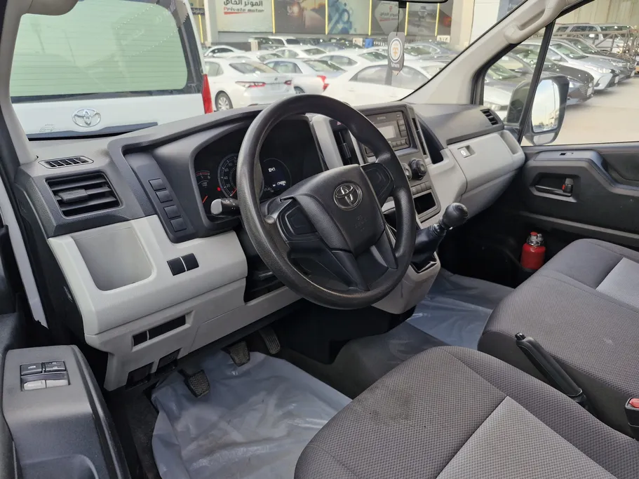تويوتا هايس فان بضاعه 2021 