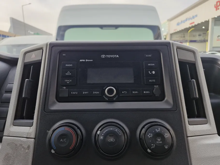 تويوتا هايس فان بضاعه 2021 