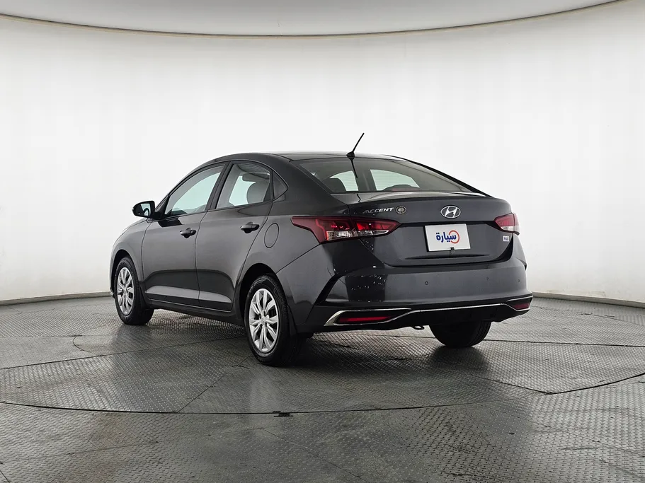هيونداي اكسنت سمارت 2022 