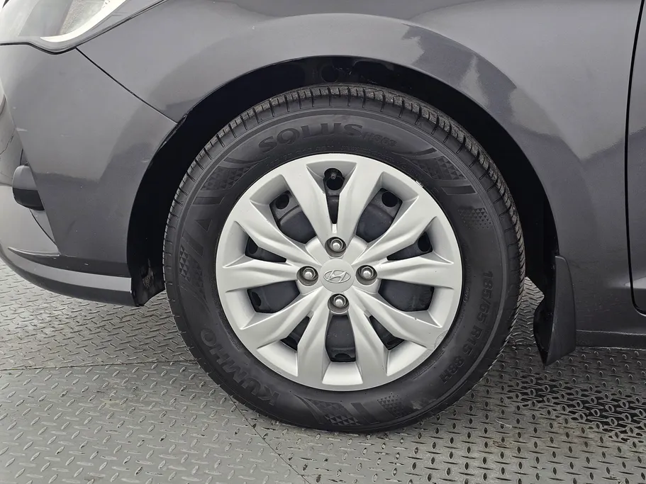 هيونداي اكسنت سمارت 2022 