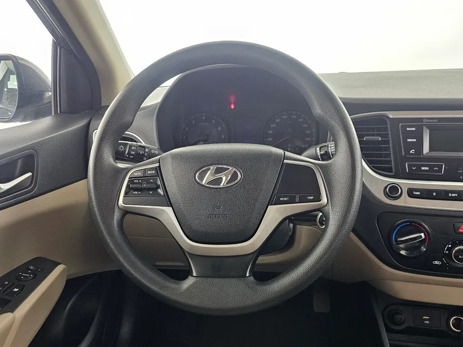 هيونداي اكسنت سمارت 2022 