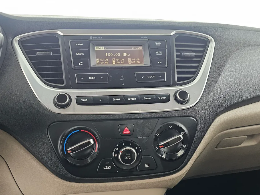 هيونداي اكسنت سمارت 2022 