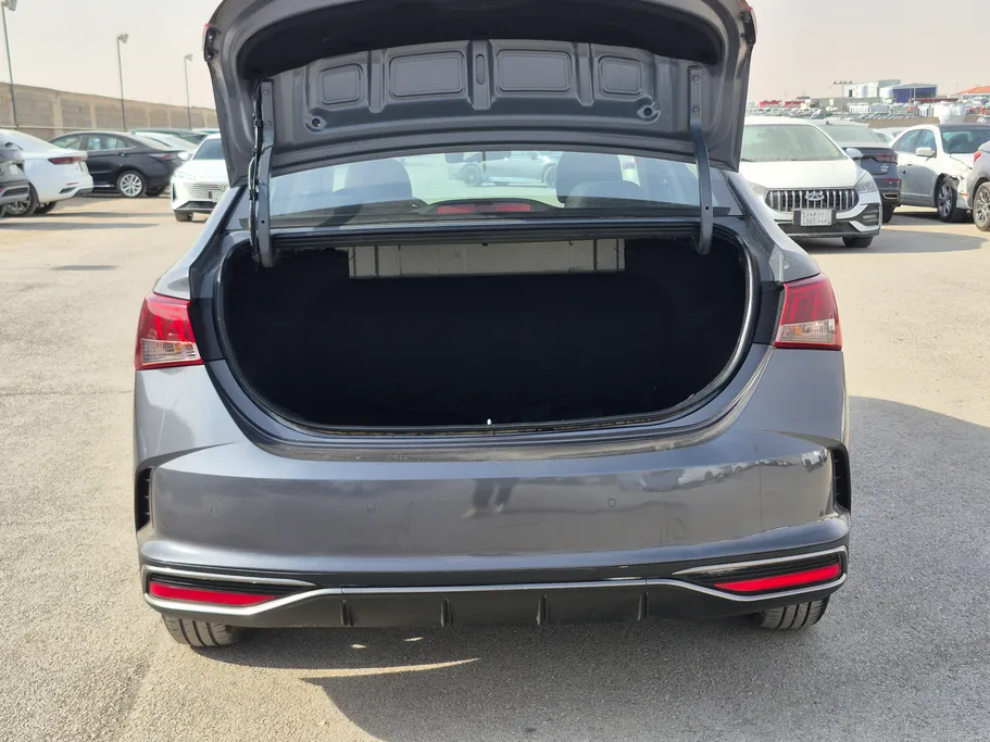 2023 هيونداي Accent سمارت 