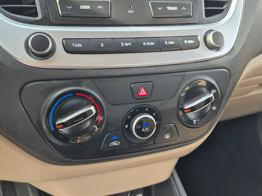 2023 هيونداي Accent سمارت 