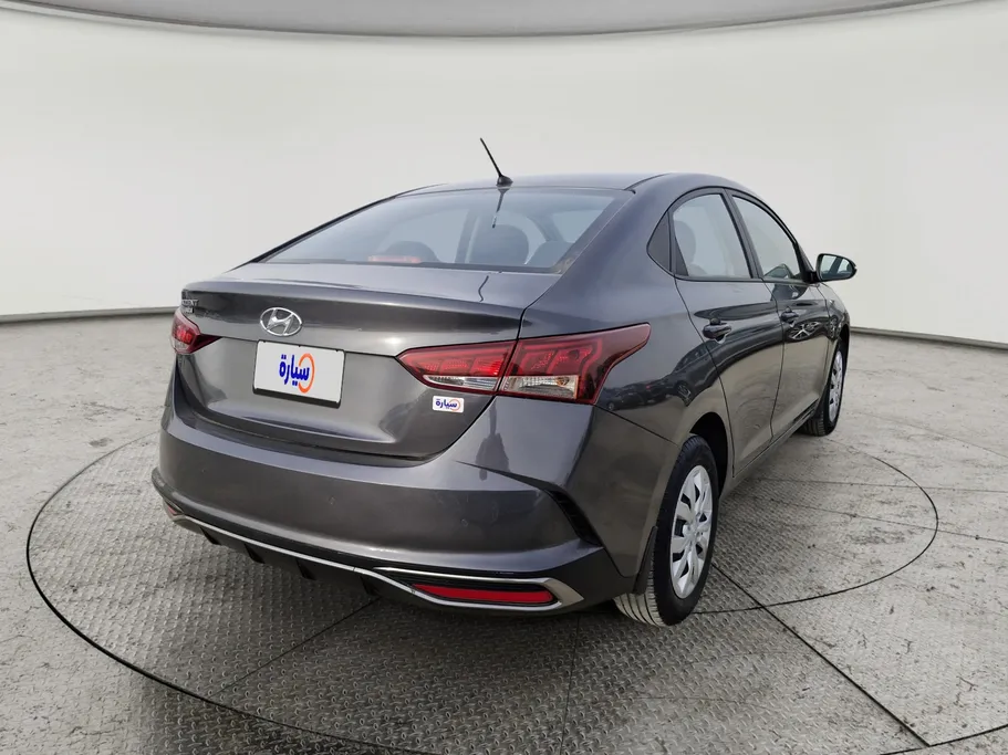 هيونداي اكسنت سمارت 2023 