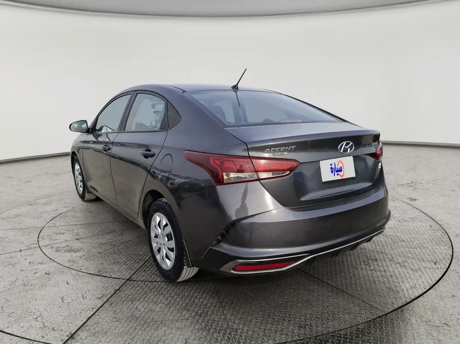 هيونداي اكسنت سمارت 2023 