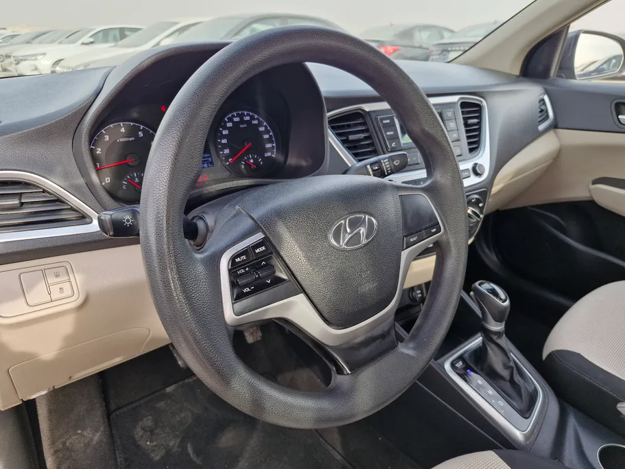 هيونداي اكسنت سمارت 2023 