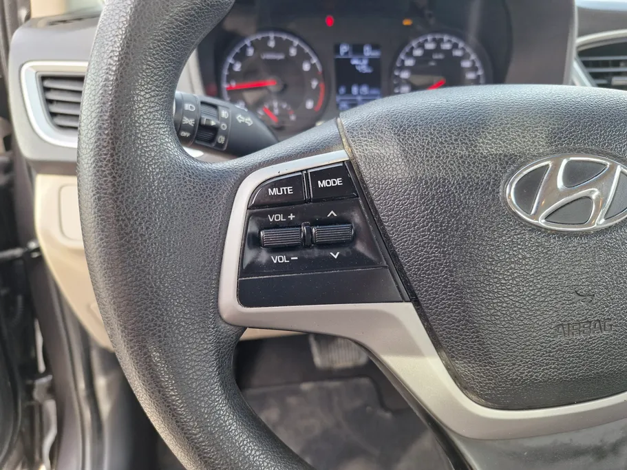 هيونداي اكسنت سمارت 2023 