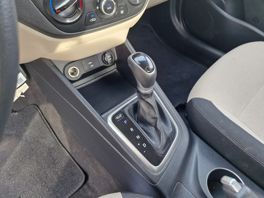 هيونداي اكسنت سمارت 2023 