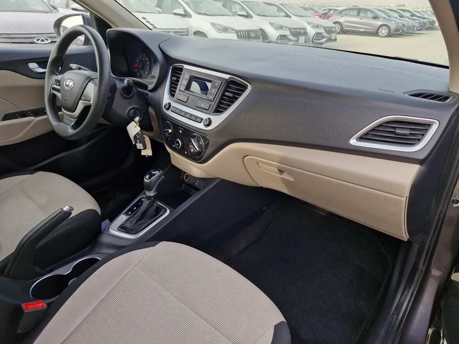 هيونداي اكسنت سمارت 2023 