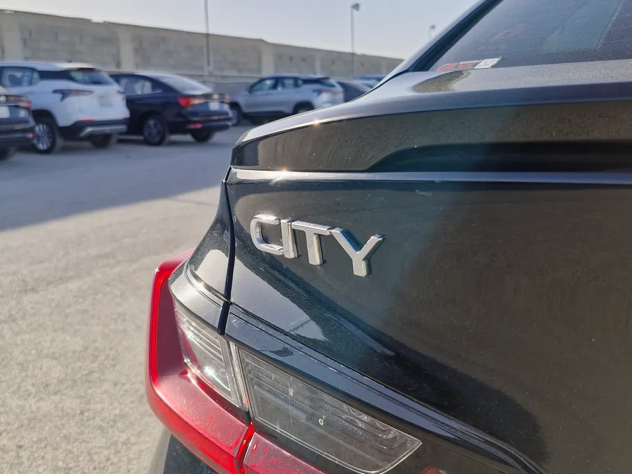 2024 Honda City LX Sport 