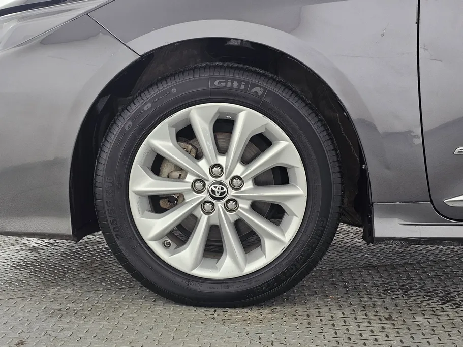 تويوتا كورولا XLI 2021 