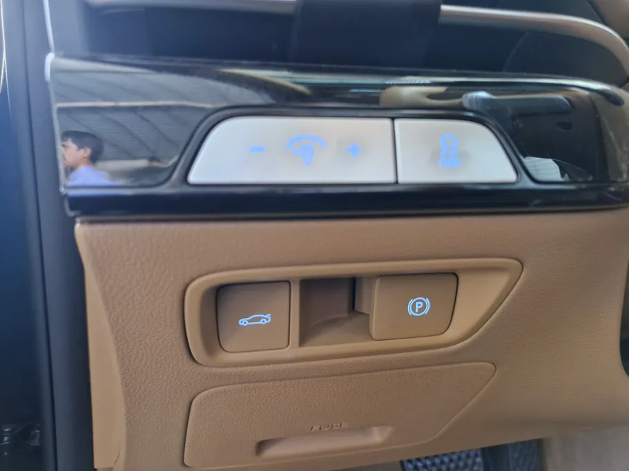 جينيسيس G80 PRESTIGE 2025 