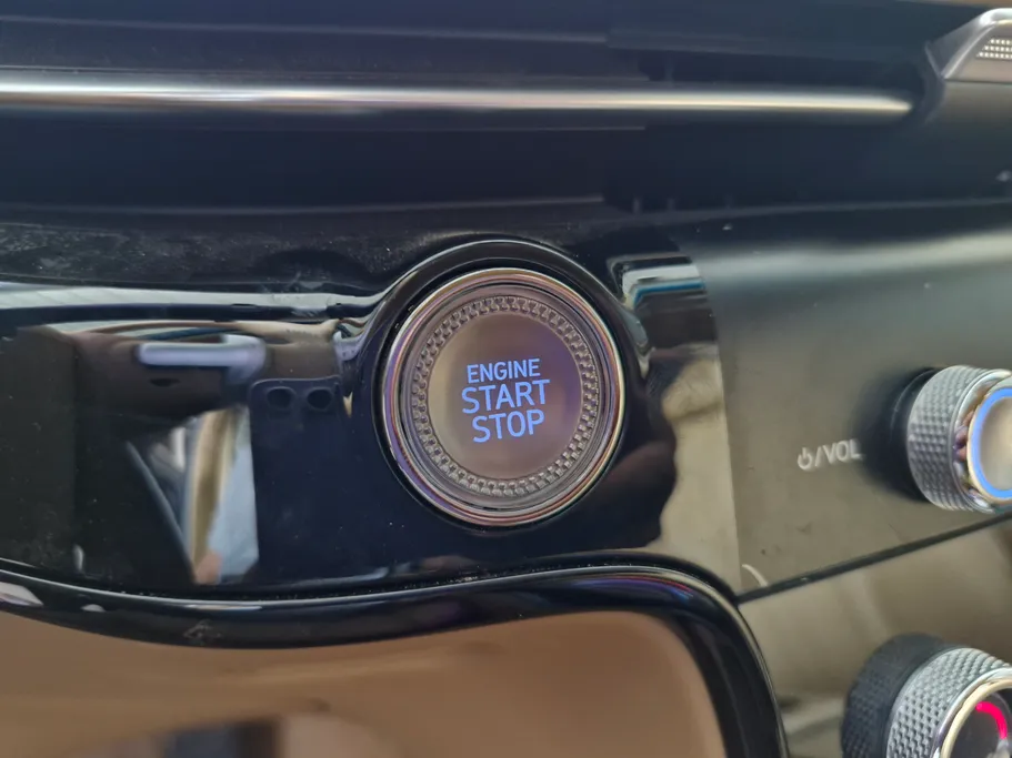 جينيسيس G80 PRESTIGE 2025 