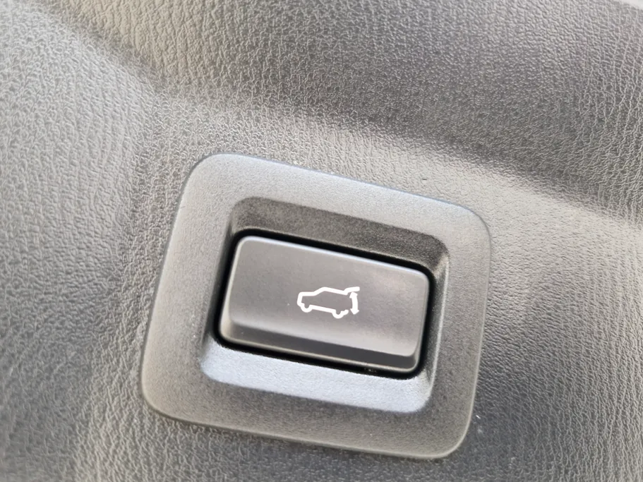 مازدا سى اكس 9 Skyactiv G 2020 