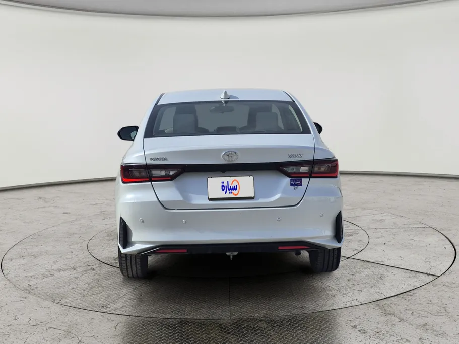 تويوتا يارس Y 2023 