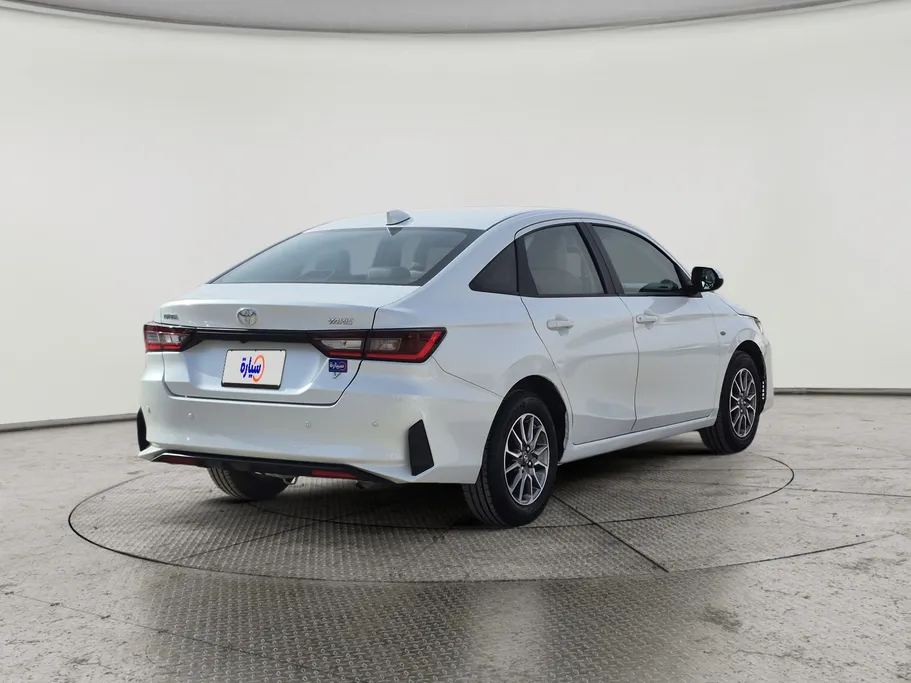 تويوتا يارس Y 2023 