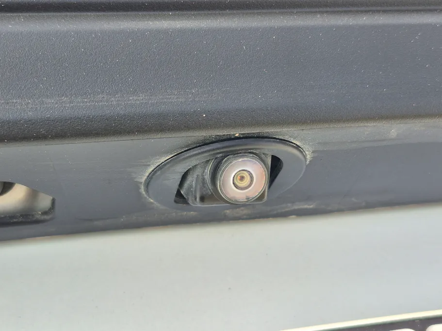 تويوتا يارس Y 2023 