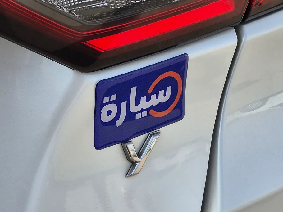 تويوتا يارس Y 2023 