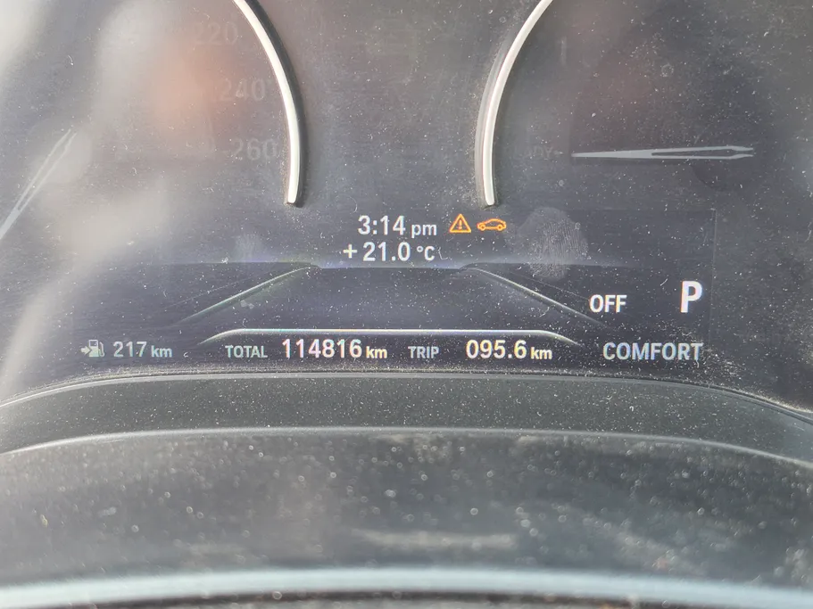 2020 BMW 5 Series 520i 