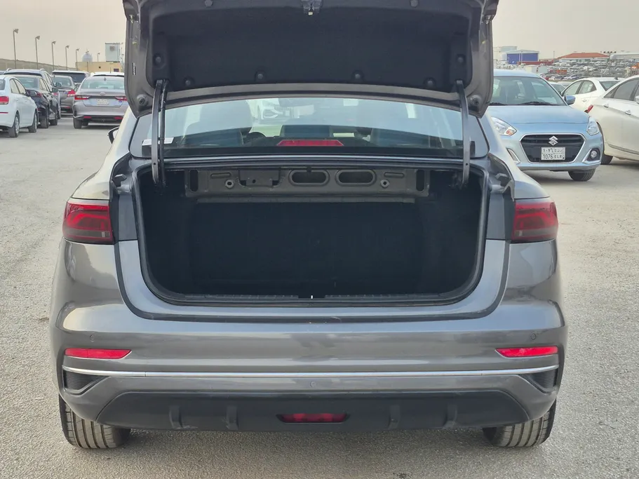 2023 Geely Emgrand GF 