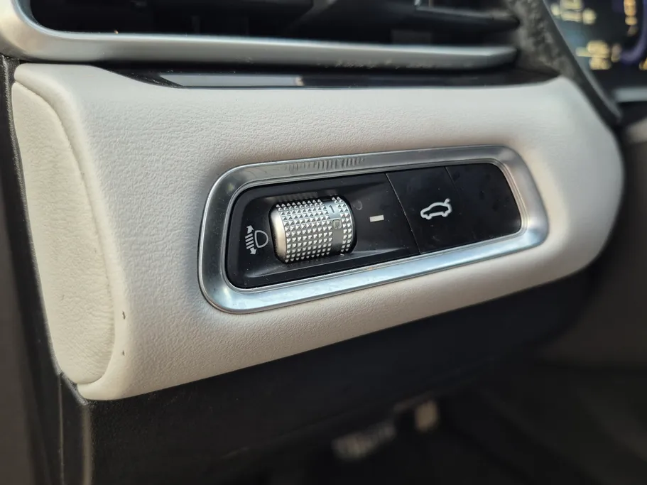 2023 Geely Emgrand GF 