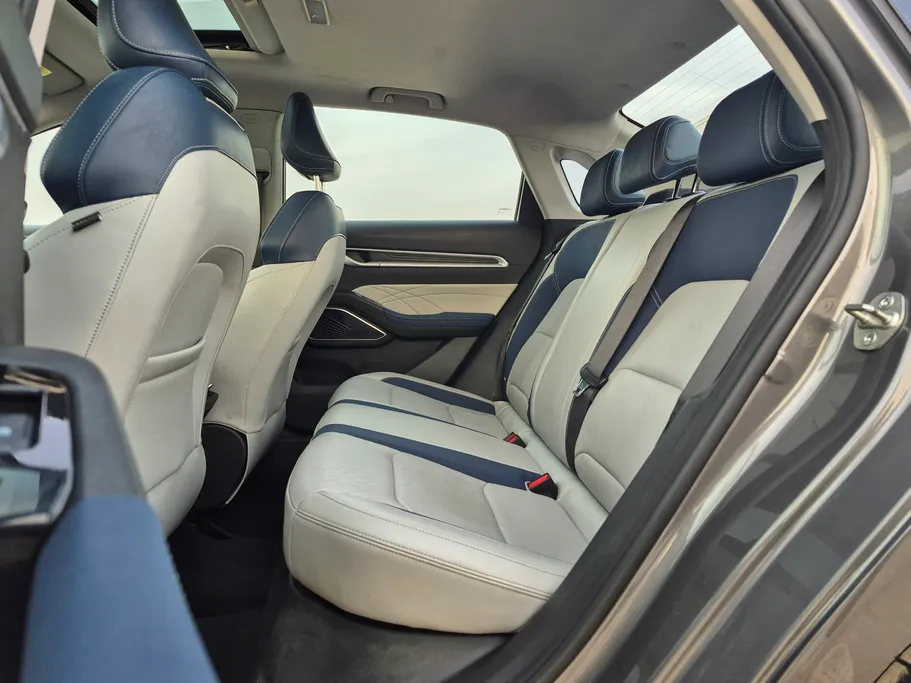 2023 Geely Emgrand GF 