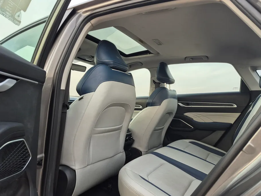 2023 Geely Emgrand GF 