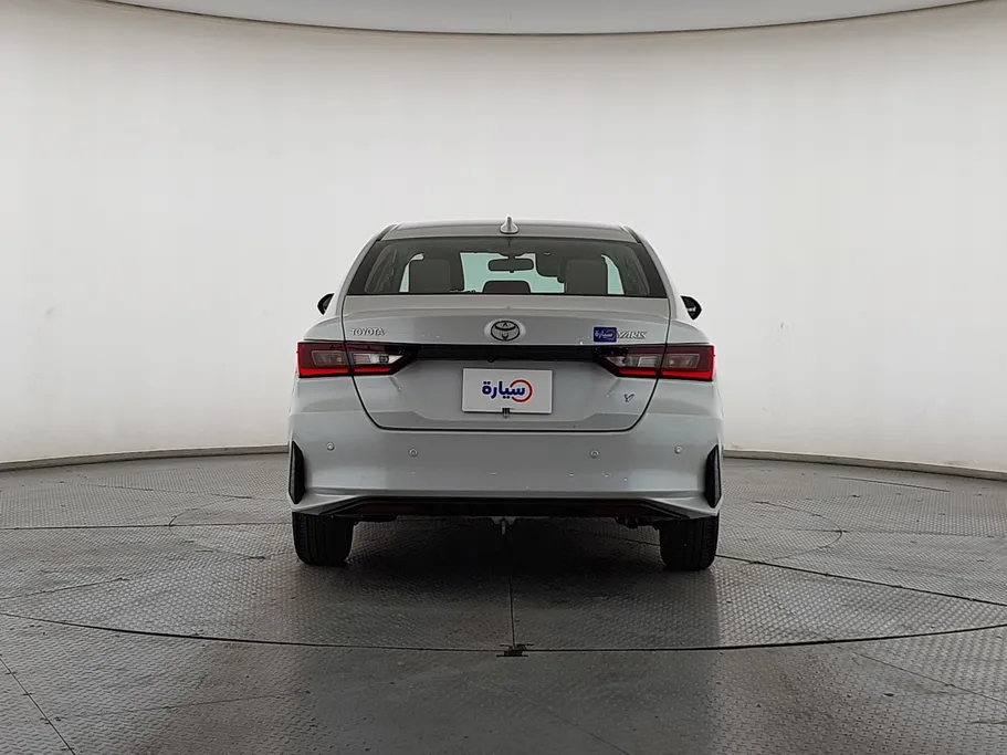 2023 Toyota Yaris  Y 