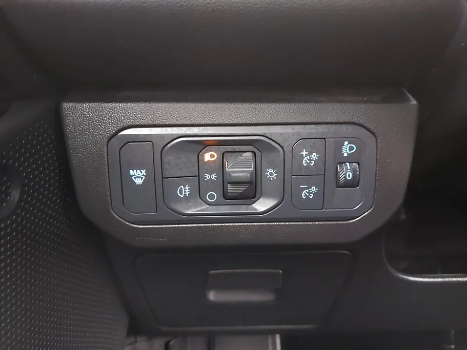 2023 Ford Taurus Ambiente New Shape 