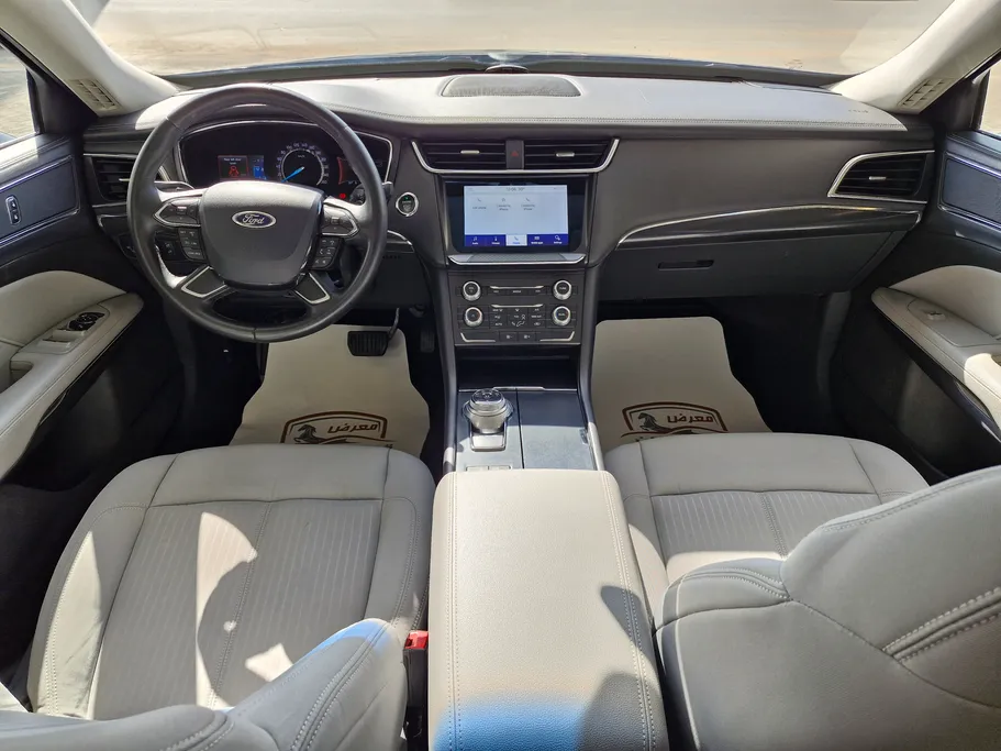 2021 Ford Taurus Ambiente 