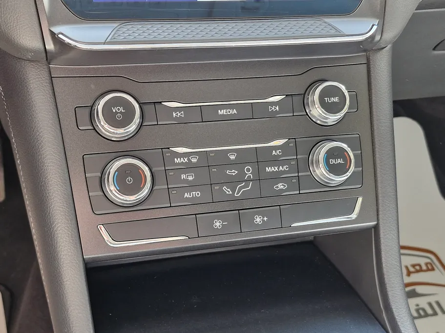 2021 Ford Taurus Ambiente 