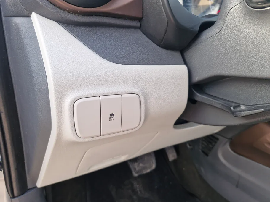 هيونداي Grand i10 فلييت 2024 