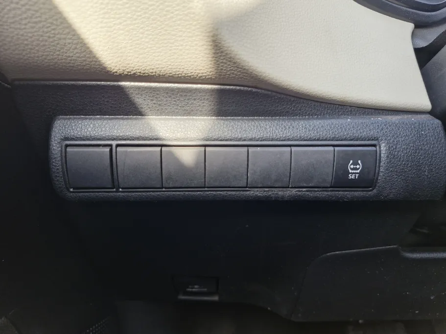 2023 Toyota Corolla XLI 