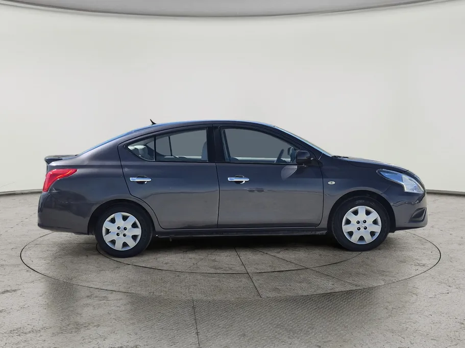 2022 Nissan Sunny Classic 