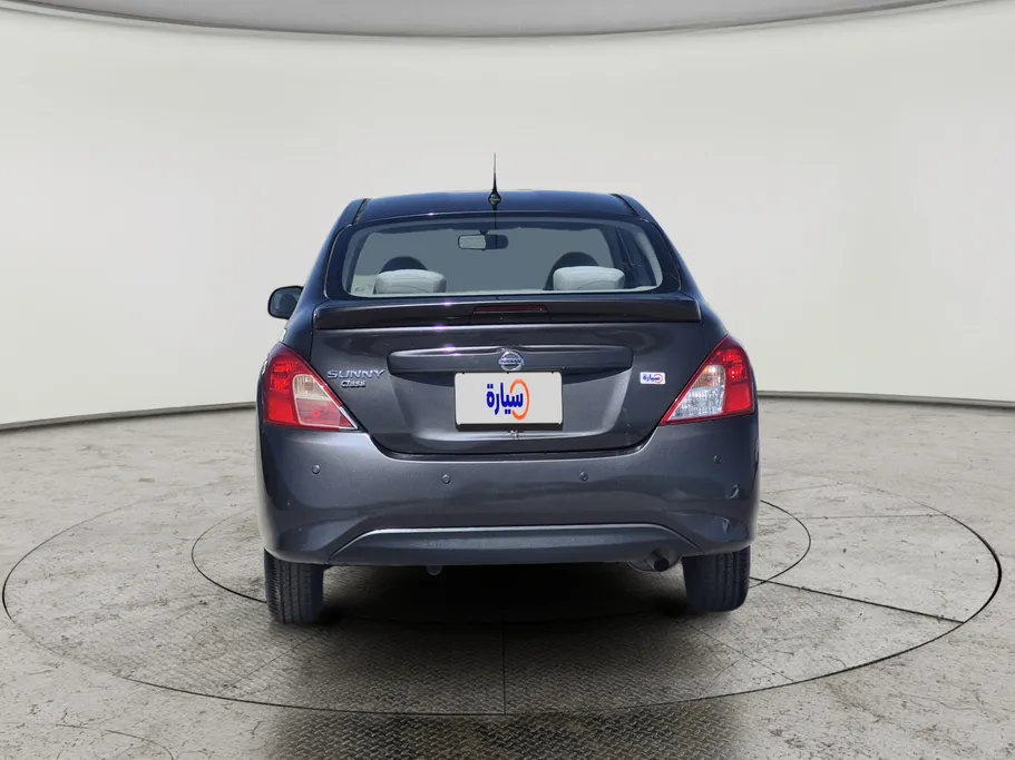 2022 Nissan Sunny Classic 