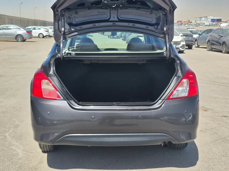 2022 Nissan Sunny Classic 