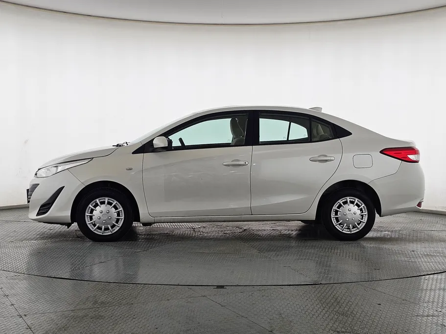 تويوتا يارس Y 2019 