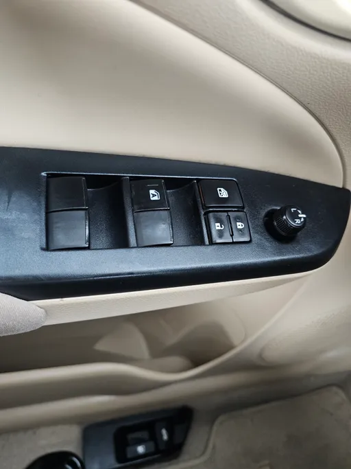 تويوتا يارس Y 2019 