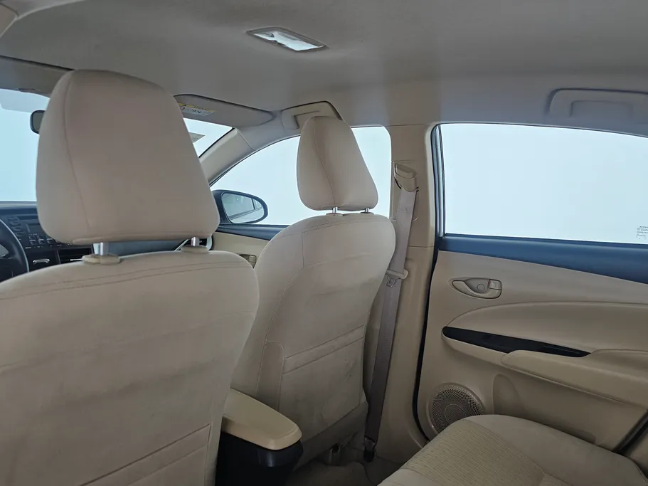 تويوتا يارس Y 2019 