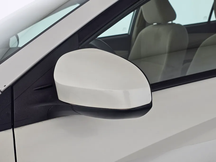 تويوتا يارس Y 2019 